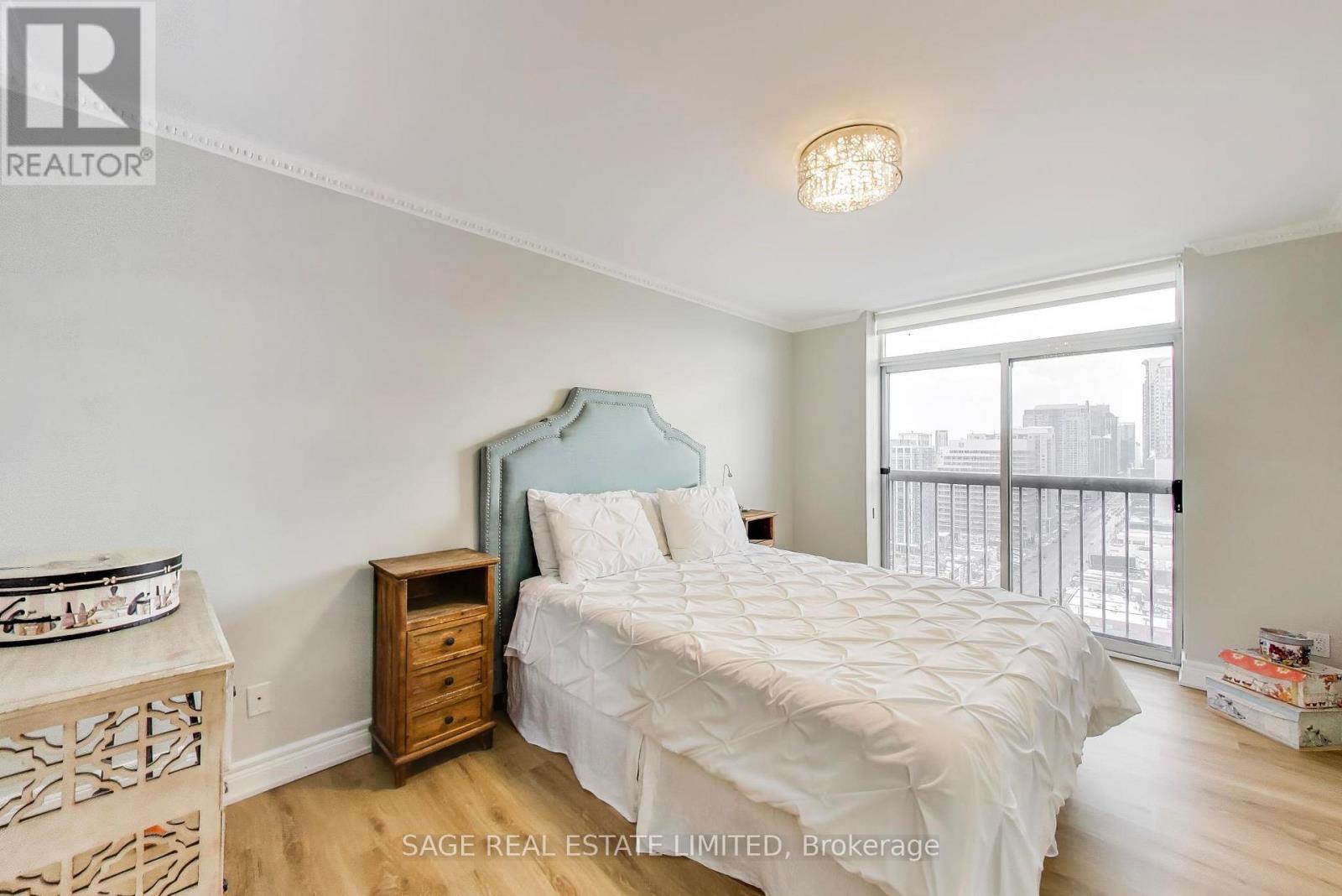 2105 - 5418 Yonge Street, Toronto, Ontario  M2N 6X4 - Photo 15 - C12838748