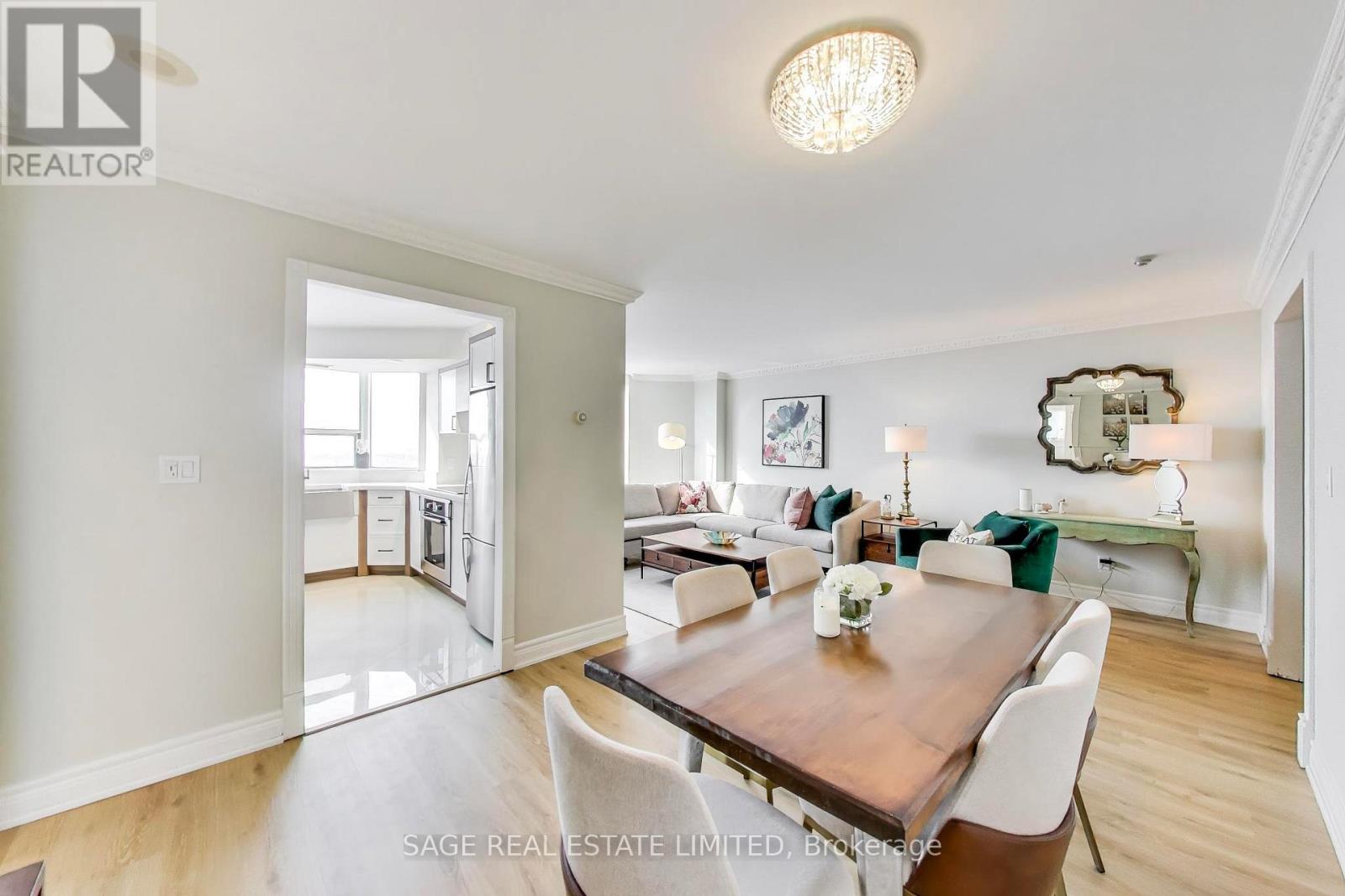 2105 - 5418 Yonge Street, Toronto, Ontario  M2N 6X4 - Photo 6 - C12838748