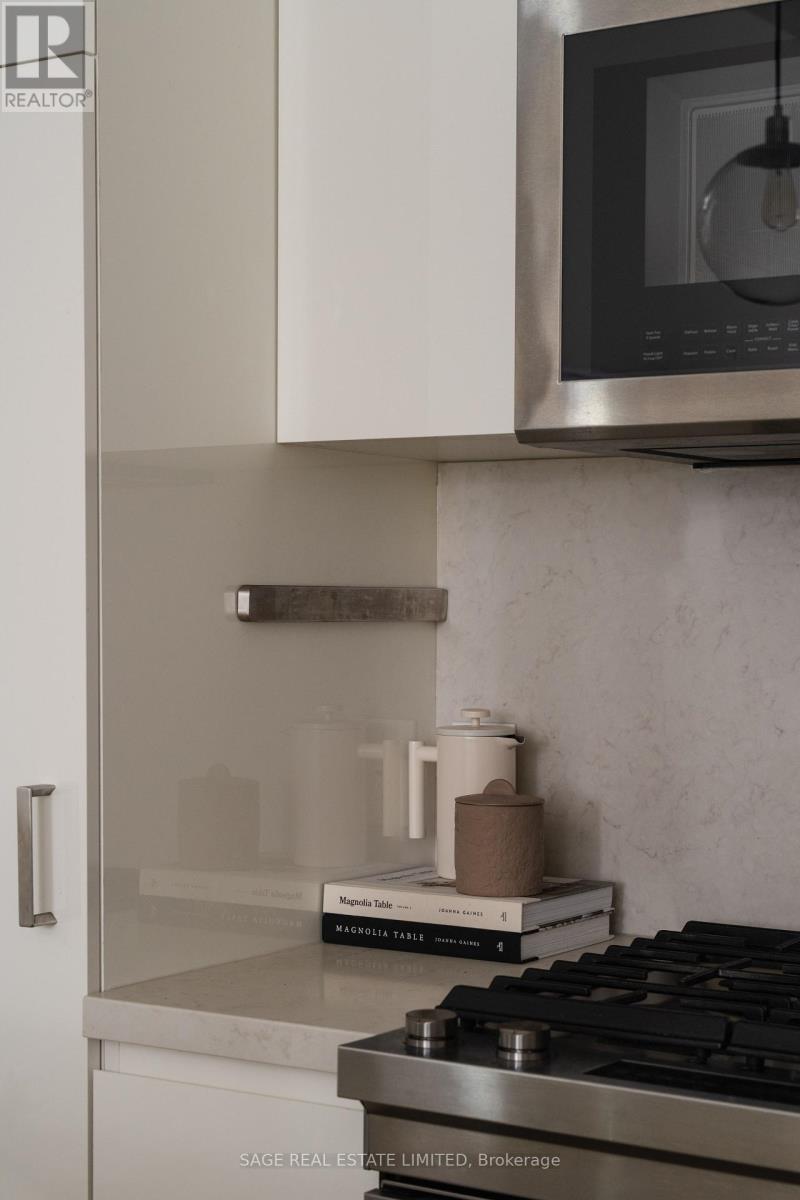 110b Palmerston Avenue, Toronto, Ontario  M6J 1J1 - Photo 15 - C12838764