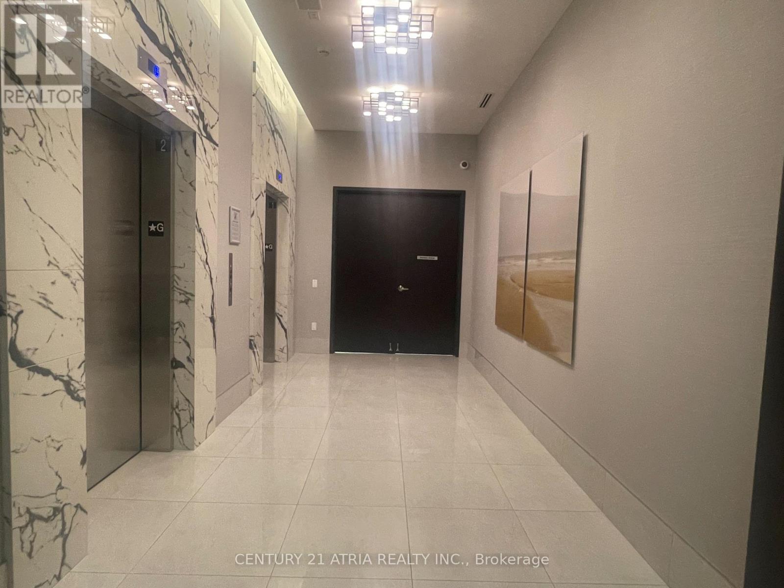 709 - 250 Lawrence Avenue, Toronto (Lawrence Park North), Ontario  M5M 1B2 - Photo 3 - C12838778