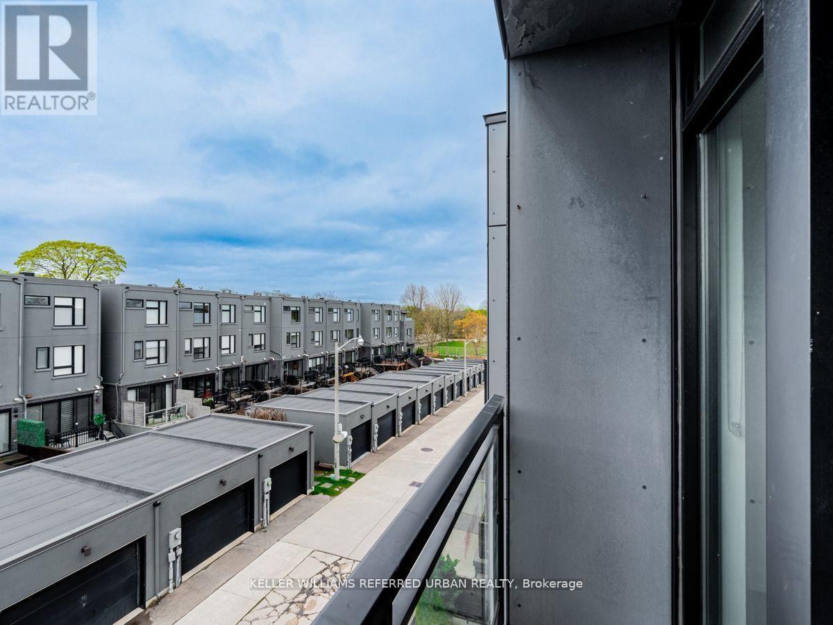 33 Achtman Lane, Toronto, Ontario  M6G 4C5 - Photo 30 - C12838786