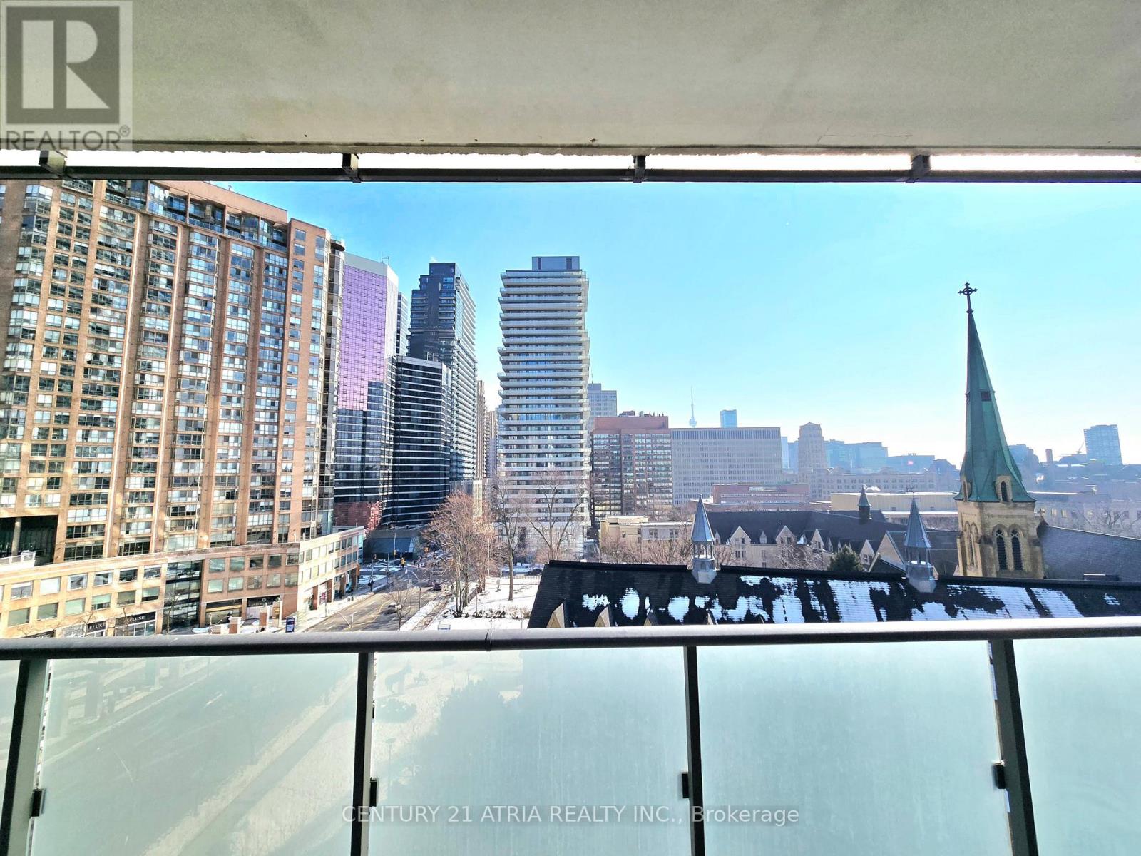 703 - 1080 BAY STREET, Toronto, Ontario