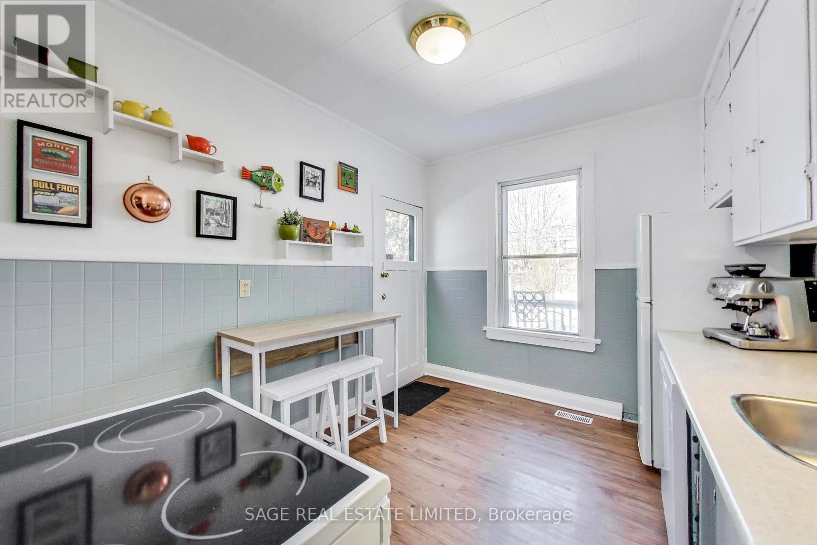 28 Aldwych Avenue, Toronto, Ontario  M4J 1X2 - Photo 11 - E12838678