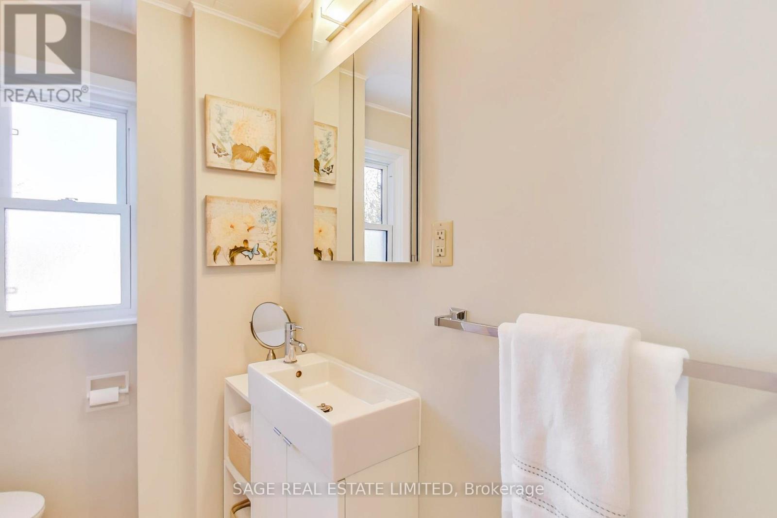 28 Aldwych Avenue, Toronto, Ontario  M4J 1X2 - Photo 18 - E12838678