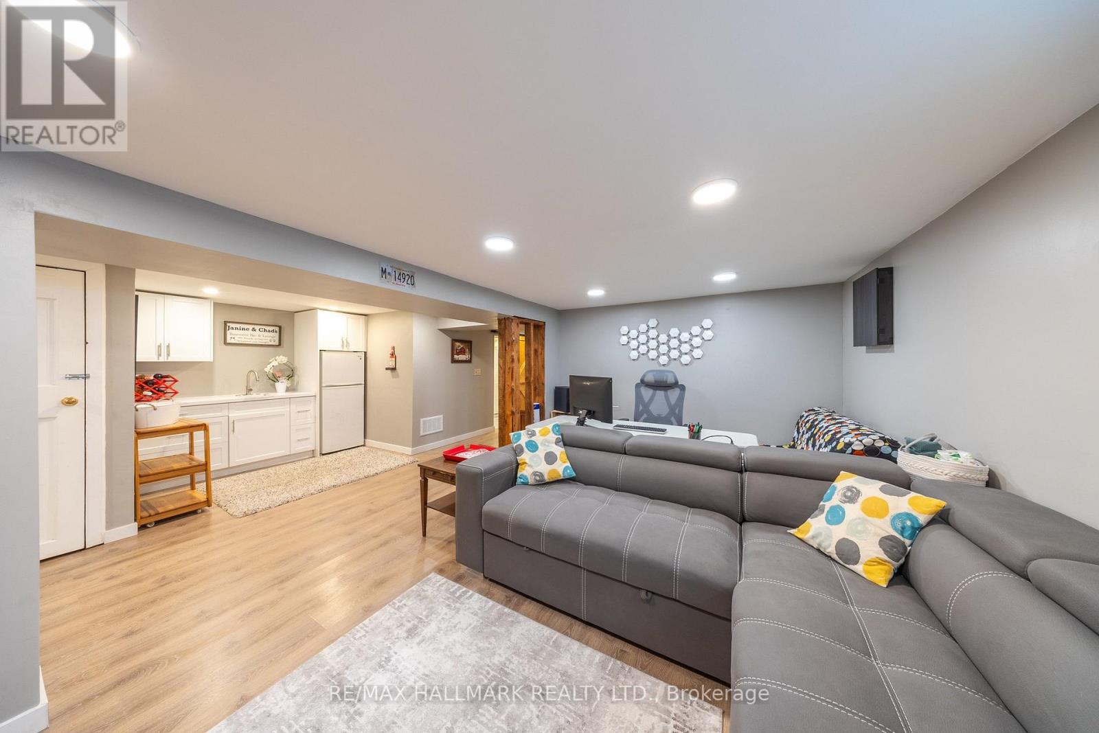 312 Cadillac Avenue S, Oshawa, Ontario  L1H 5Z8 - Photo 14 - E12838734