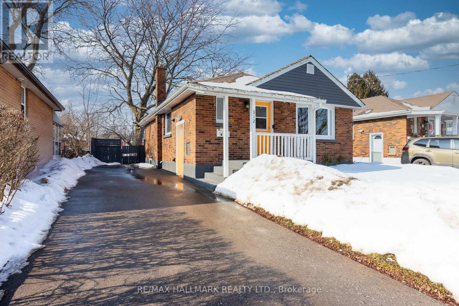 312 Cadillac Avenue S, Oshawa, Ontario  L1H 5Z8 - Photo 2 - E12838734