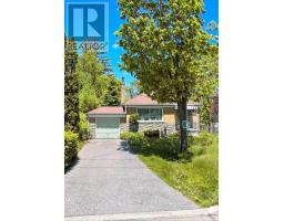 12 CHATTERTON BOULEVARD, Toronto, Ontario