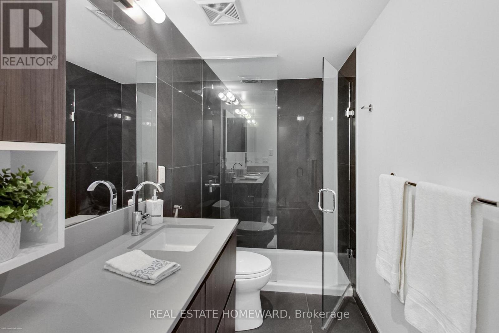 1113 - 30 Baseball Place, Toronto, Ontario  M4M 0E8 - Photo 21 - E12838832