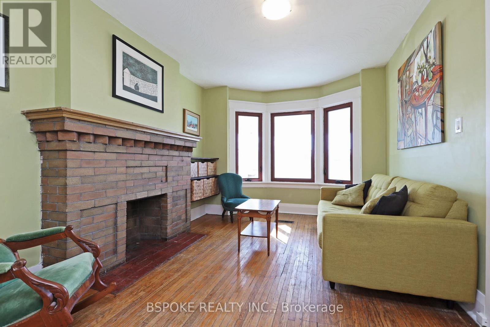 139 Greenwood Avenue, Toronto, Ontario  M4L 2P8 - Photo 3 - E12838958