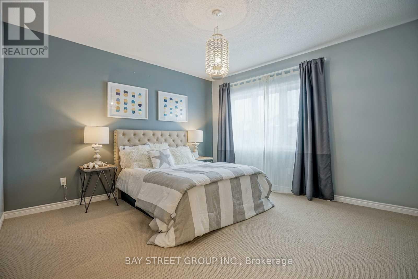 24 Plantain Lane, Richmond Hill, Ontario  L4E 1B9 - Photo 20 - N12838682