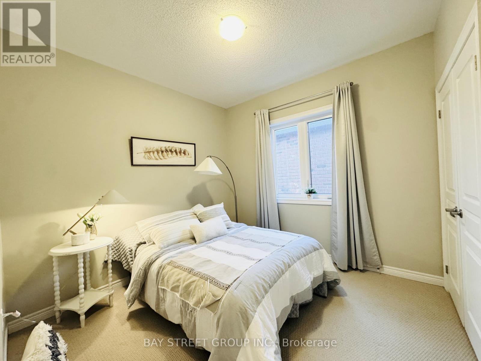 24 Plantain Lane, Richmond Hill, Ontario  L4E 1B9 - Photo 21 - N12838682