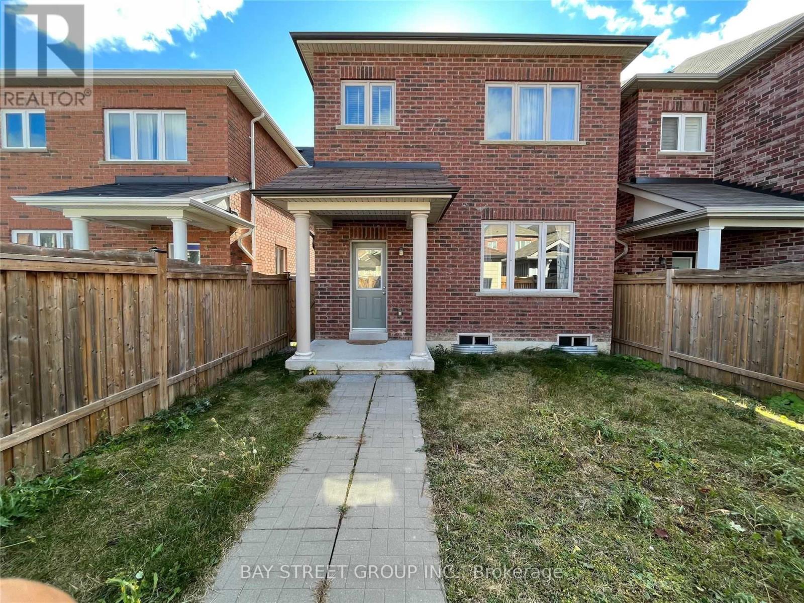 24 Plantain Lane, Richmond Hill, Ontario  L4E 1B9 - Photo 29 - N12838682
