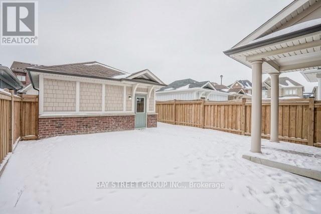 24 Plantain Lane, Richmond Hill, Ontario  L4E 1B9 - Photo 30 - N12838682