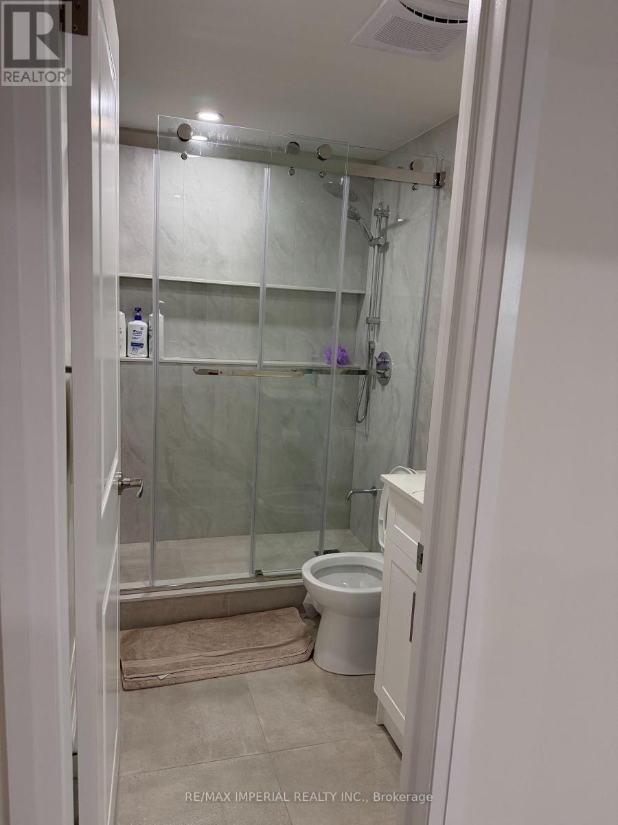 B-1 - 436 Bonita Crescent, Richmond Hill, Ontario  L4C 3N1 - Photo 5 - N12838790