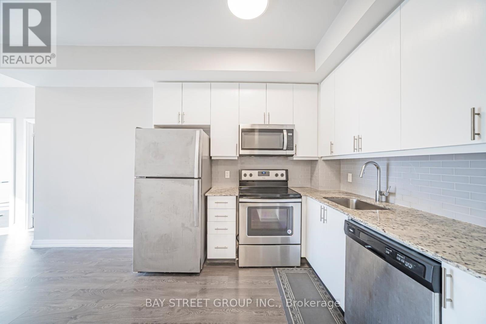 303 - 9560 Markham Road, Markham (Wismer), Ontario  L6E 0T9 - Photo 9 - N12838810