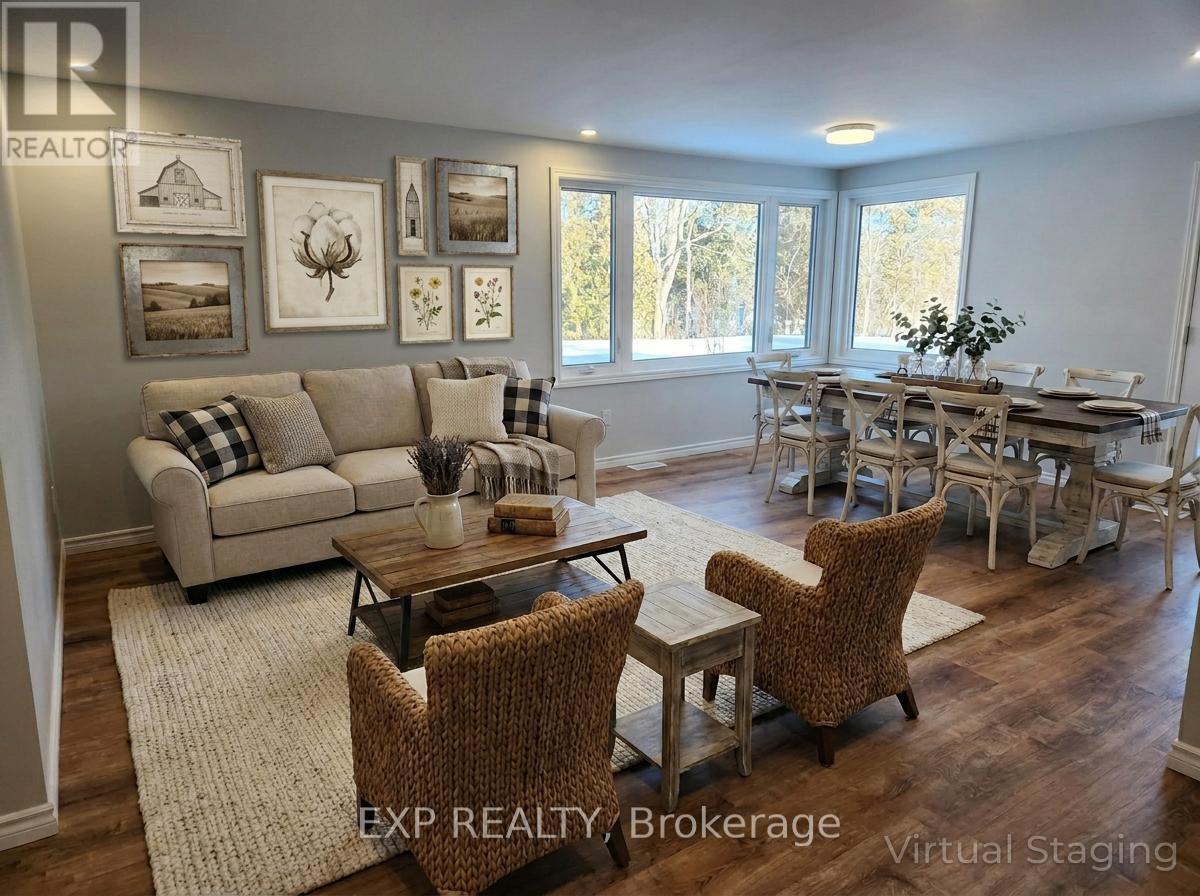 71 Lakeshore Road E, Oro-Medonte, Ontario  L0L 2E0 - Photo 6 - S12838716