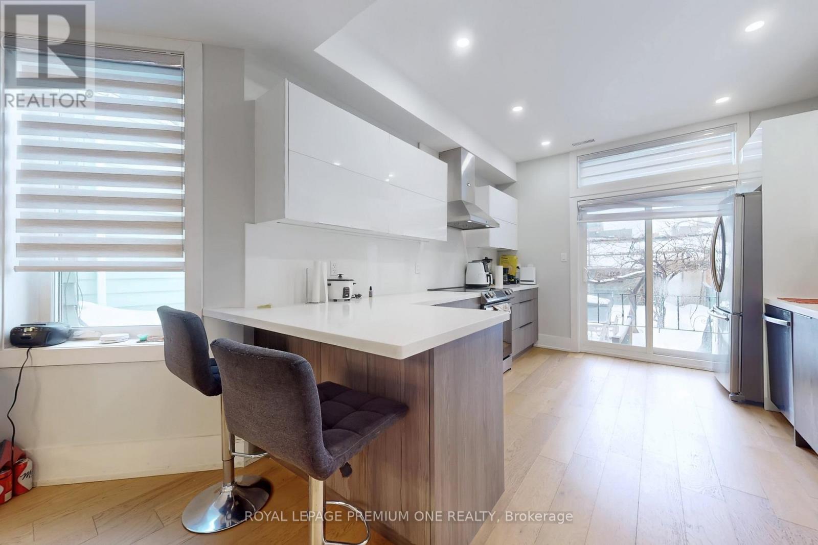 223 Manning Avenue, Toronto, Ontario  M6J 2K8 - Photo 10 - C12825092