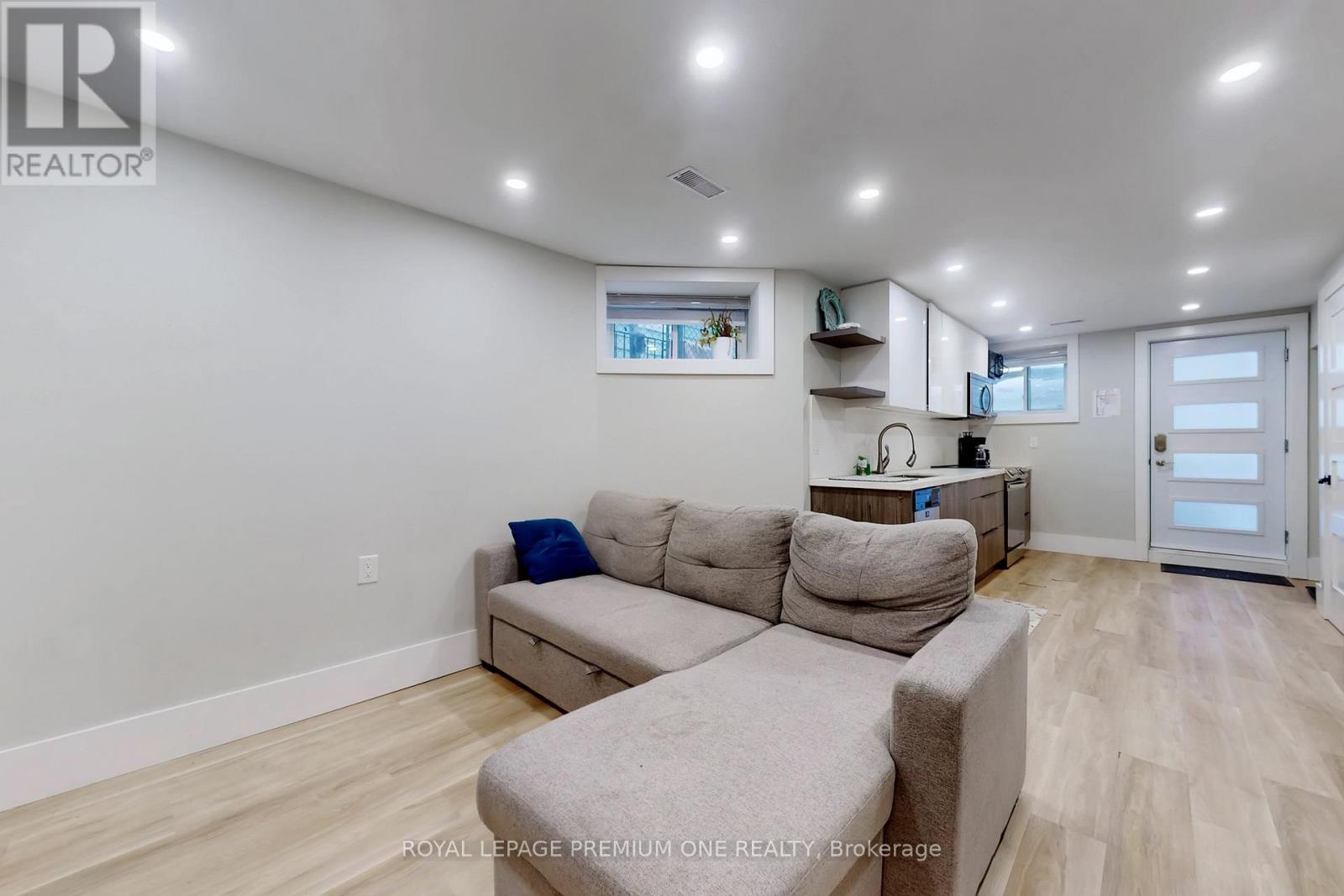 223 Manning Avenue, Toronto, Ontario  M6J 2K8 - Photo 32 - C12825092