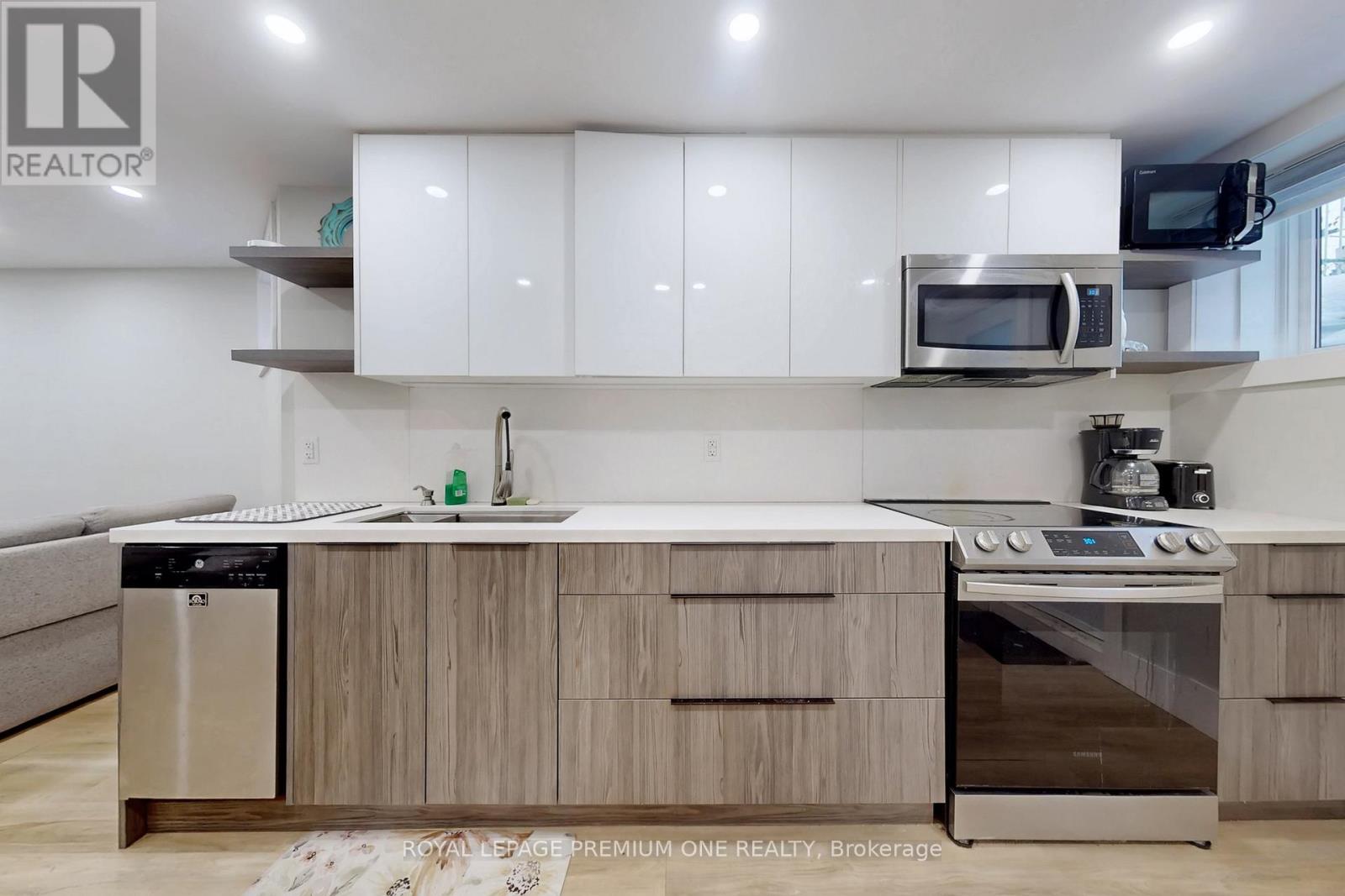 223 Manning Avenue, Toronto, Ontario  M6J 2K8 - Photo 38 - C12825092