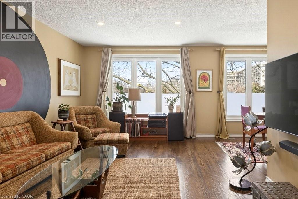 36 Hanover Place, Hamilton, Ontario  L8K 5X6 - Photo 11 - 40808908