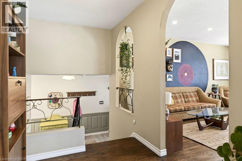 36 Hanover Place, Hamilton, Ontario  L8K 5X6 - Photo 8 - 40808908