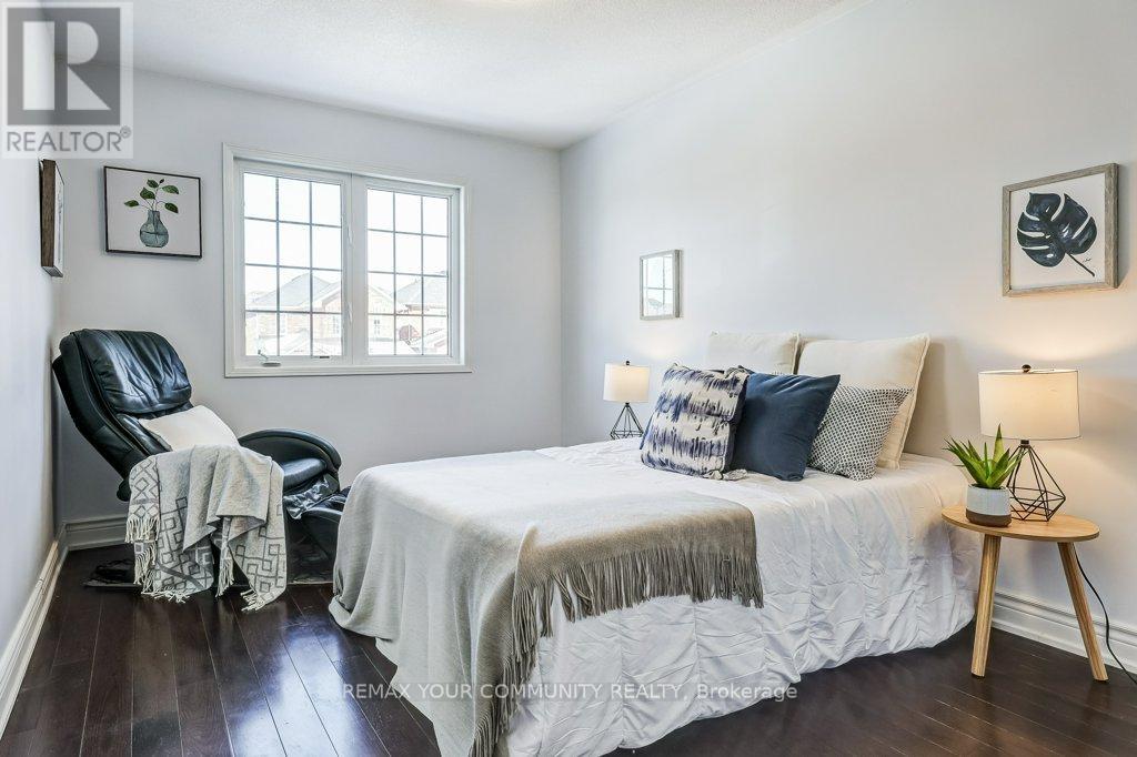 232 Penndutch Circle, Whitchurch-Stouffville, Ontario  L4A 0P1 - Photo 21 - N12838774