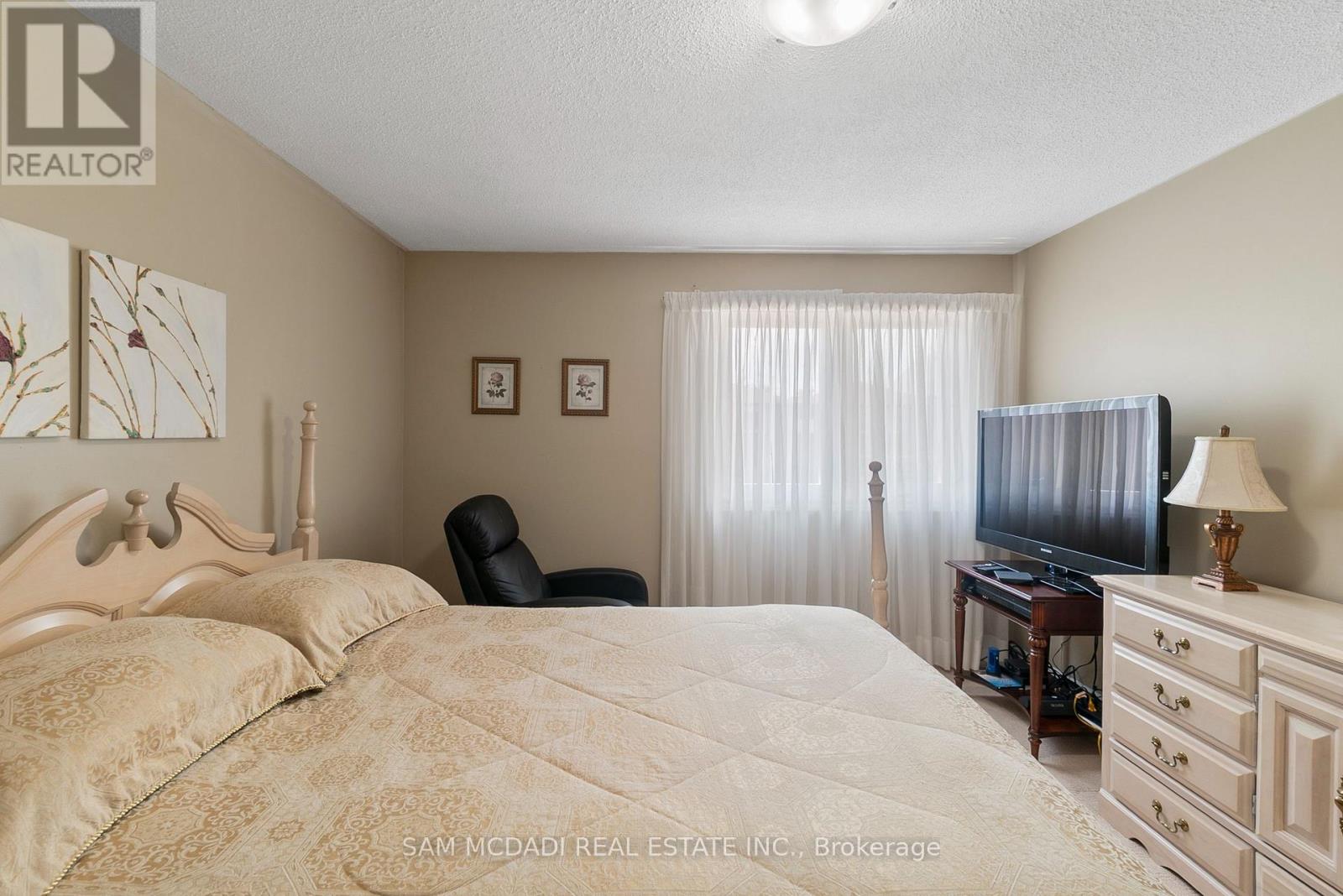 4260 Shelby Crescent, Mississauga, Ontario  L4W 3N5 - Photo 30 - W12838640