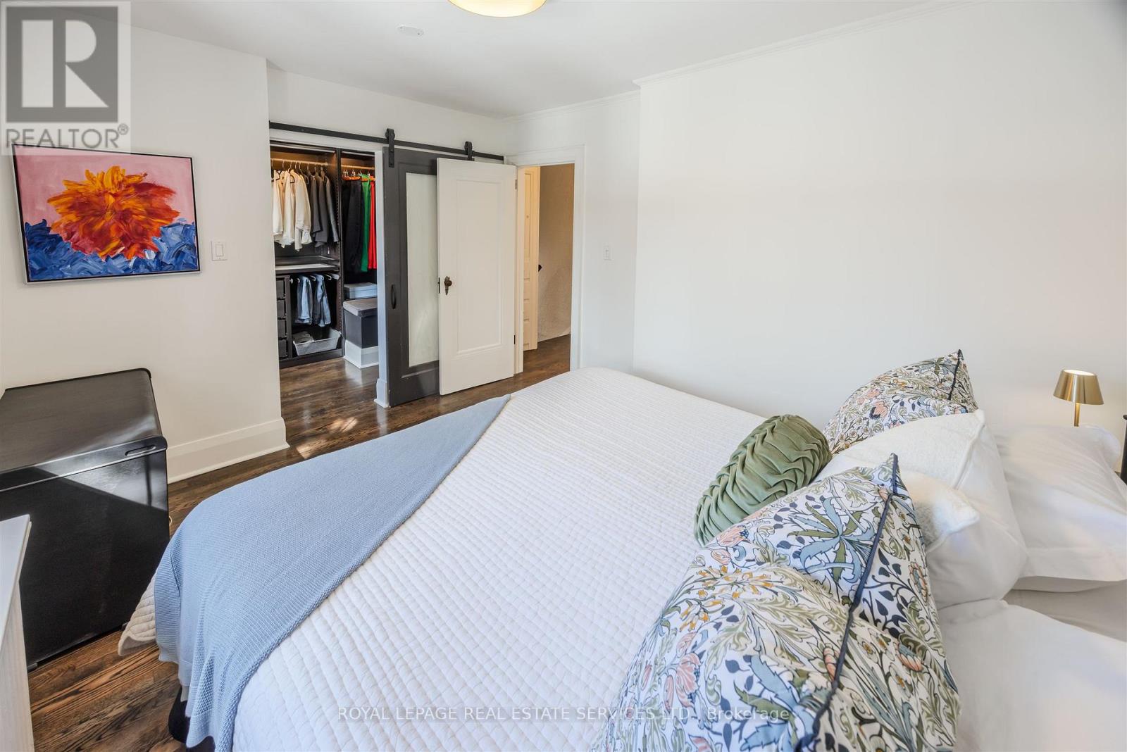 81 Armadale Avenue, Toronto, Ontario  M6S 3W9 - Photo 16 - W12838694