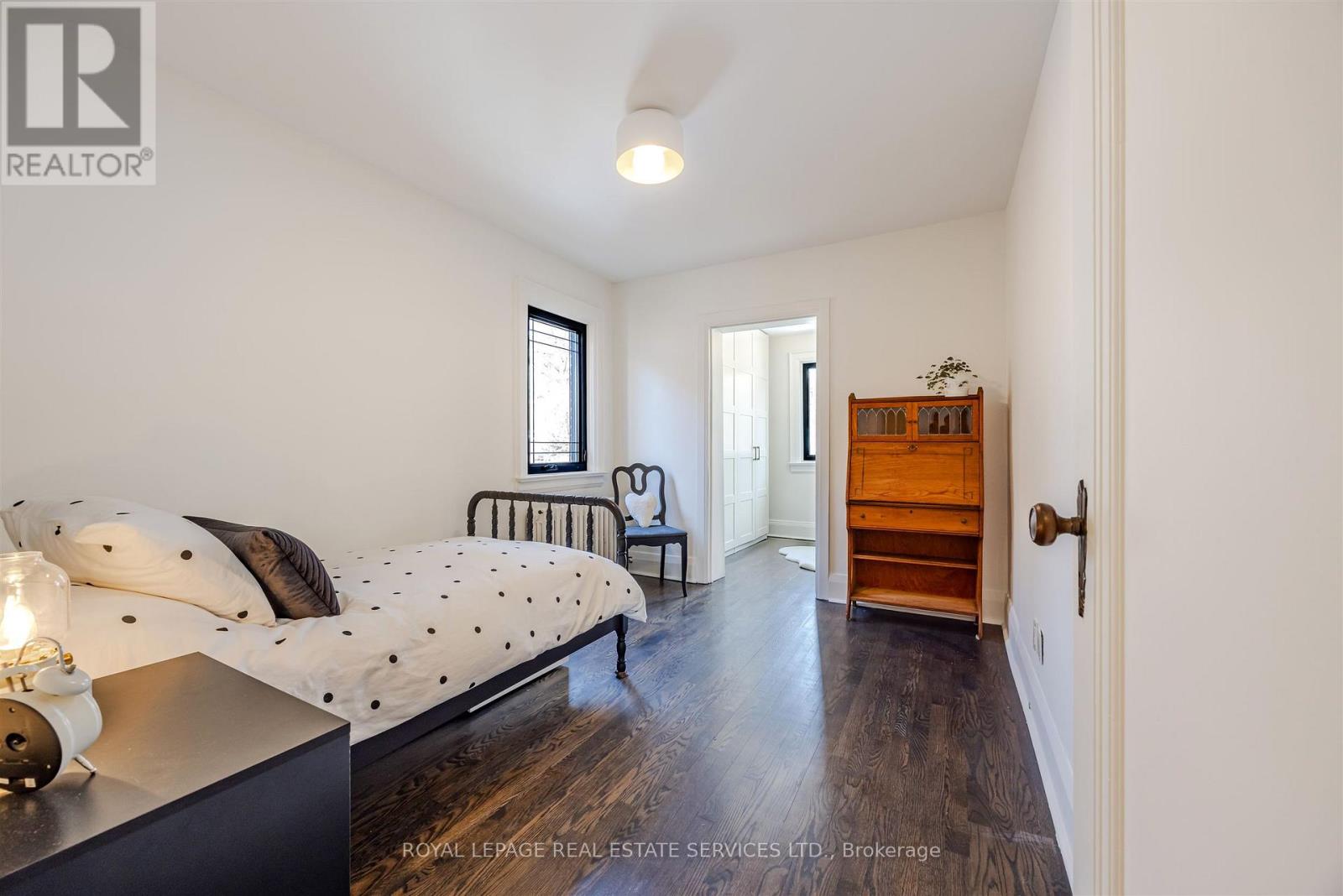 81 Armadale Avenue, Toronto, Ontario  M6S 3W9 - Photo 18 - W12838694