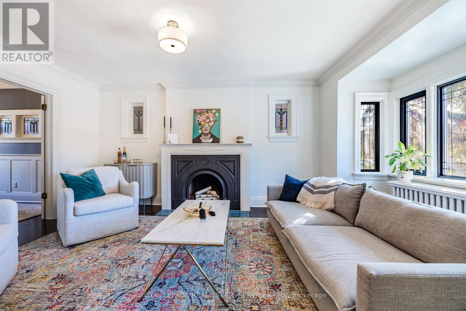 81 Armadale Avenue, Toronto, Ontario  M6S 3W9 - Photo 4 - W12838694