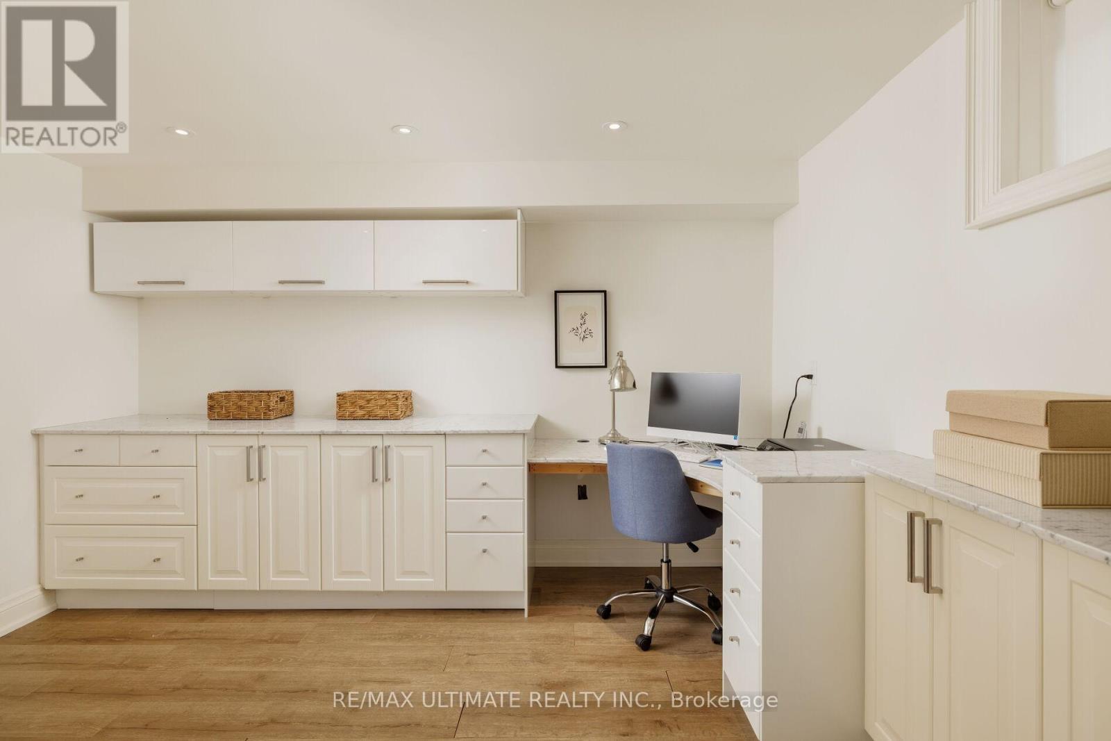 27 Ravensbourne Crescent, Toronto, Ontario  M9A 2A9 - Photo 39 - W12838808