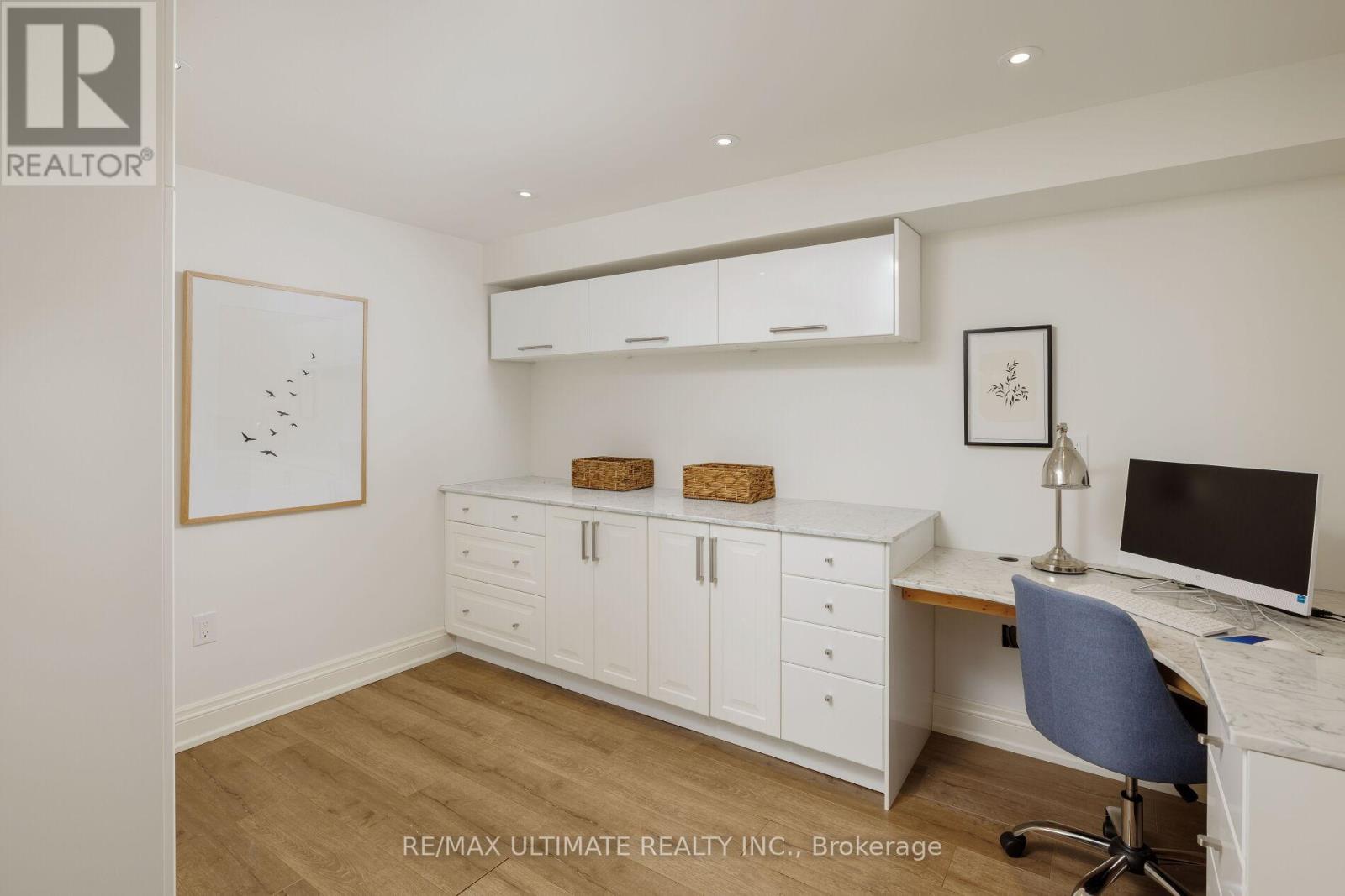 27 Ravensbourne Crescent, Toronto, Ontario  M9A 2A9 - Photo 40 - W12838808