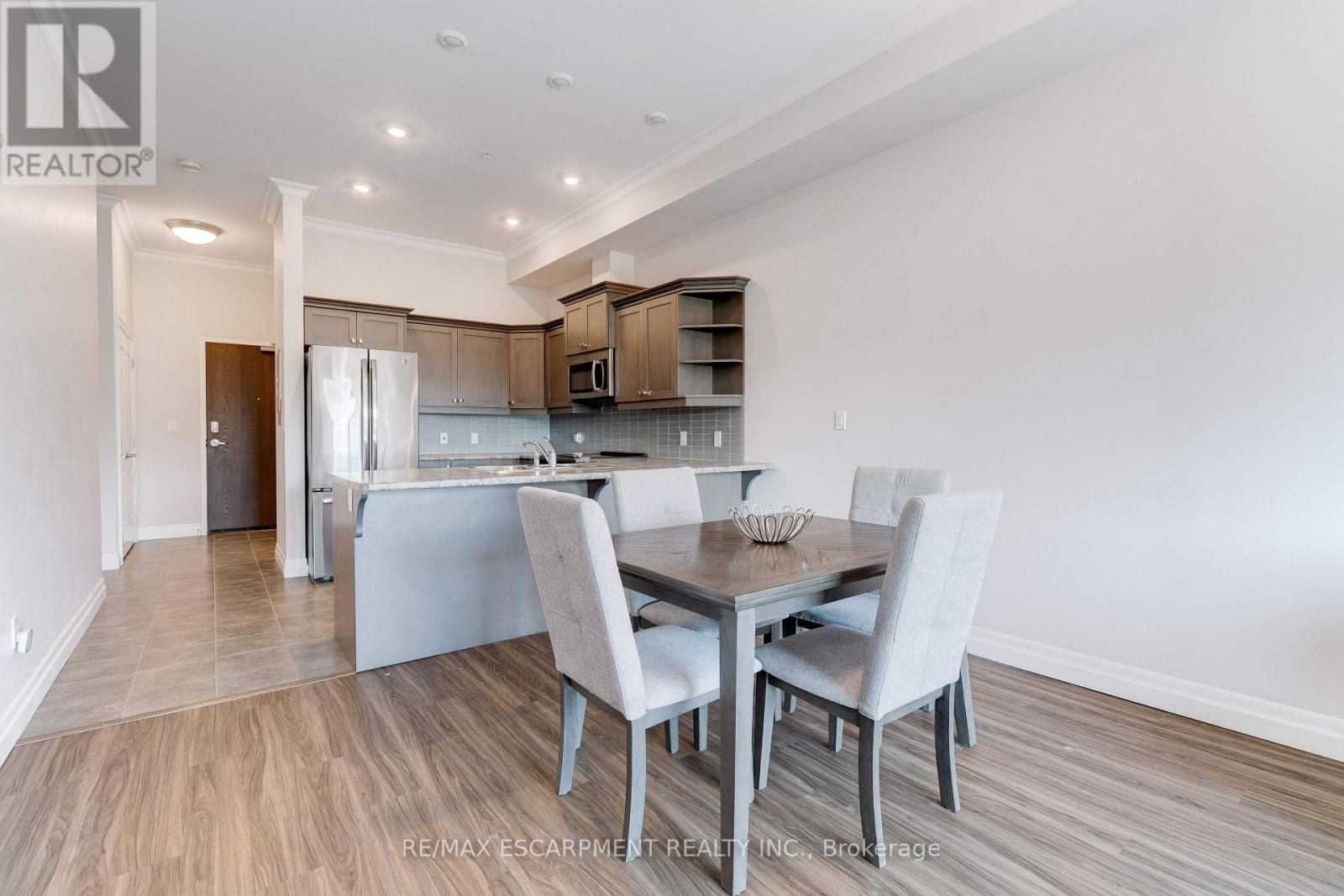 106 - 3290 New Street, Burlington, Ontario  L7N 1M8 - Photo 16 - W12838824