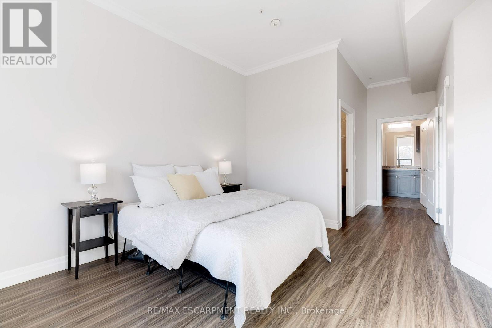 106 - 3290 New Street, Burlington, Ontario  L7N 1M8 - Photo 21 - W12838824