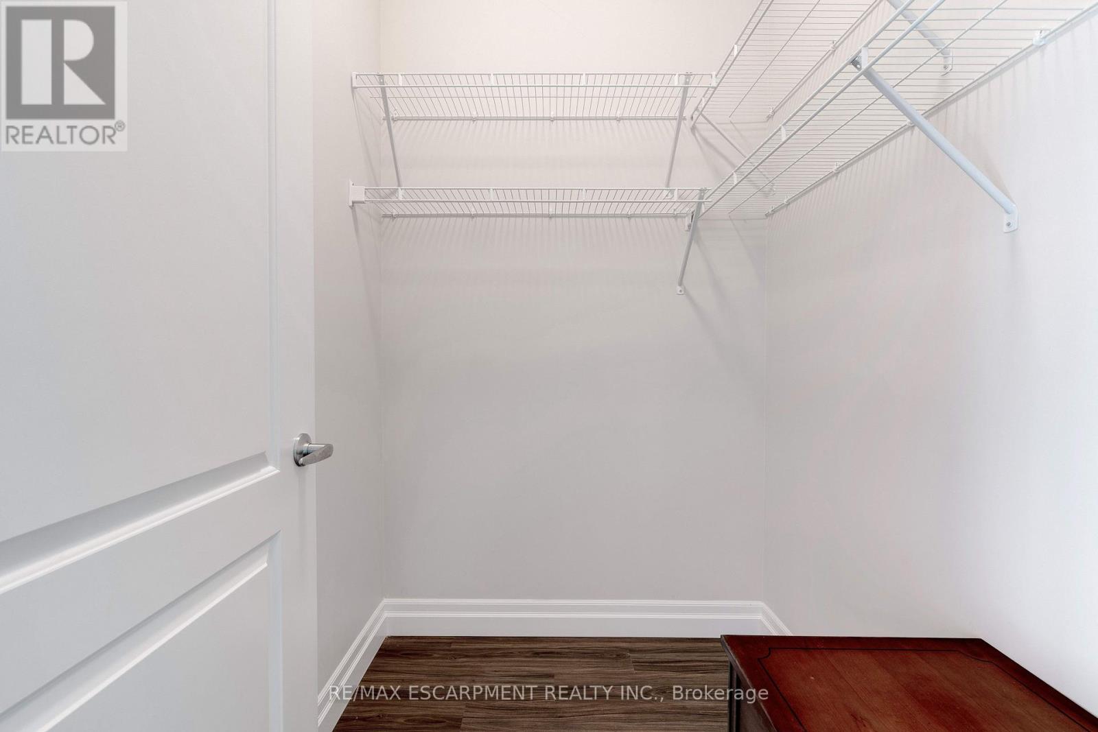 106 - 3290 New Street, Burlington, Ontario  L7N 1M8 - Photo 24 - W12838824