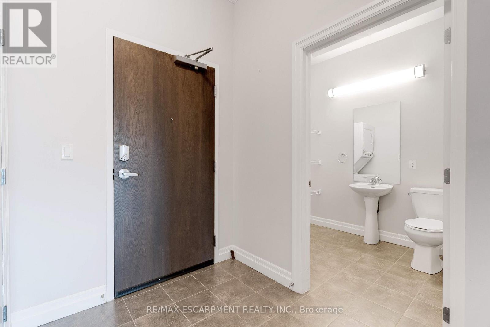 106 - 3290 New Street, Burlington, Ontario  L7N 1M8 - Photo 7 - W12838824