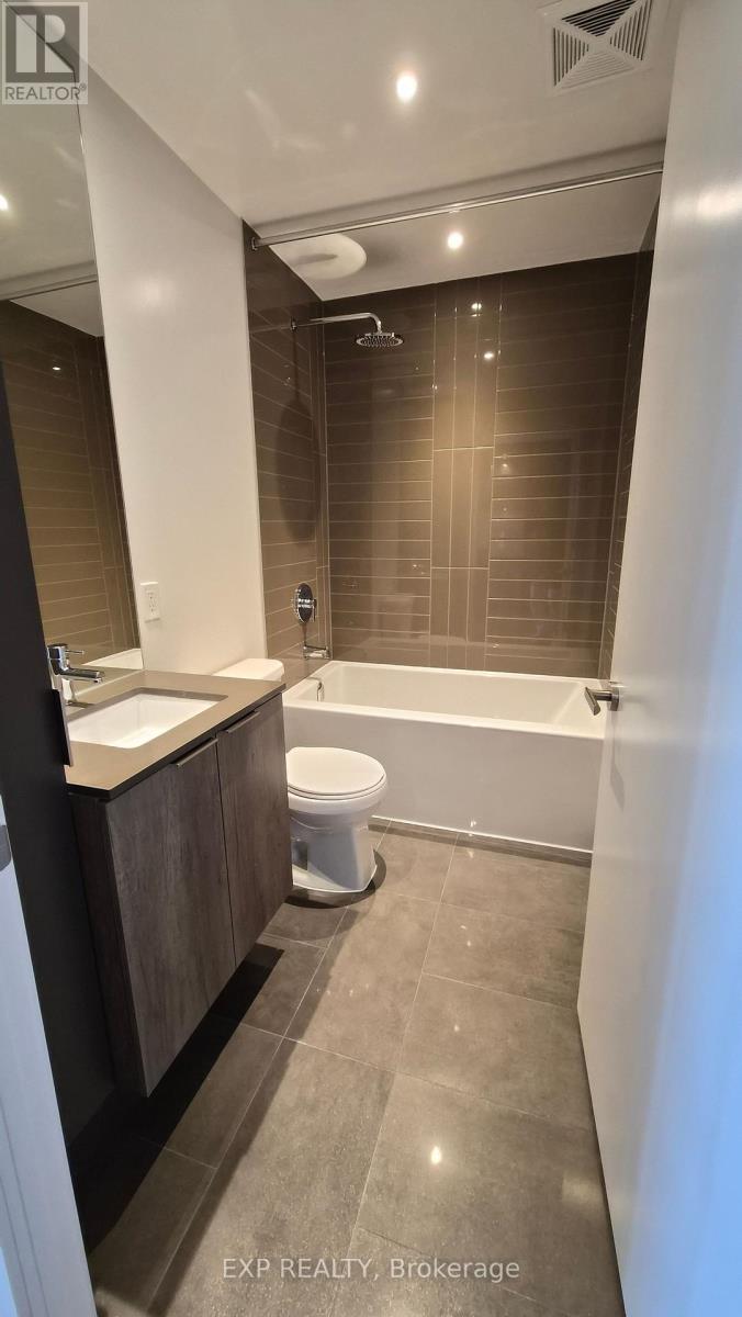 1206 - 448 Burnhamthorpe Road W, Mississauga (City Centre), Ontario  L5B 4M6 - Photo 12 - W12838836