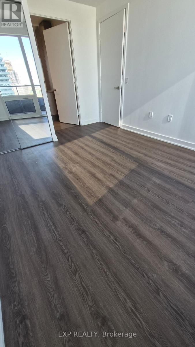 1206 - 448 Burnhamthorpe Road W, Mississauga (City Centre), Ontario  L5B 4M6 - Photo 18 - W12838836