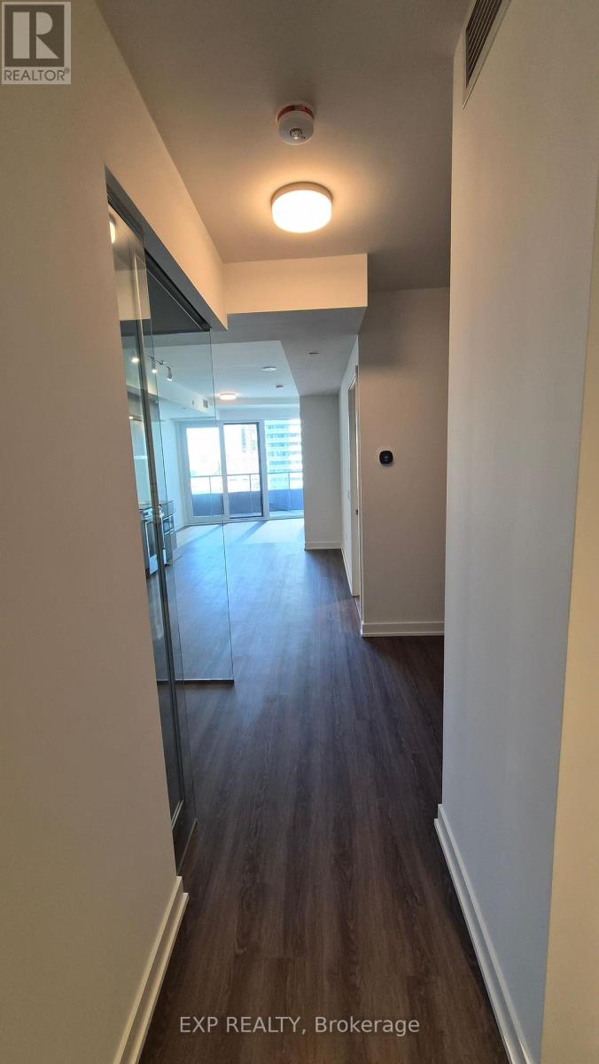 1206 - 448 Burnhamthorpe Road W, Mississauga (City Centre), Ontario  L5B 4M6 - Photo 6 - W12838836