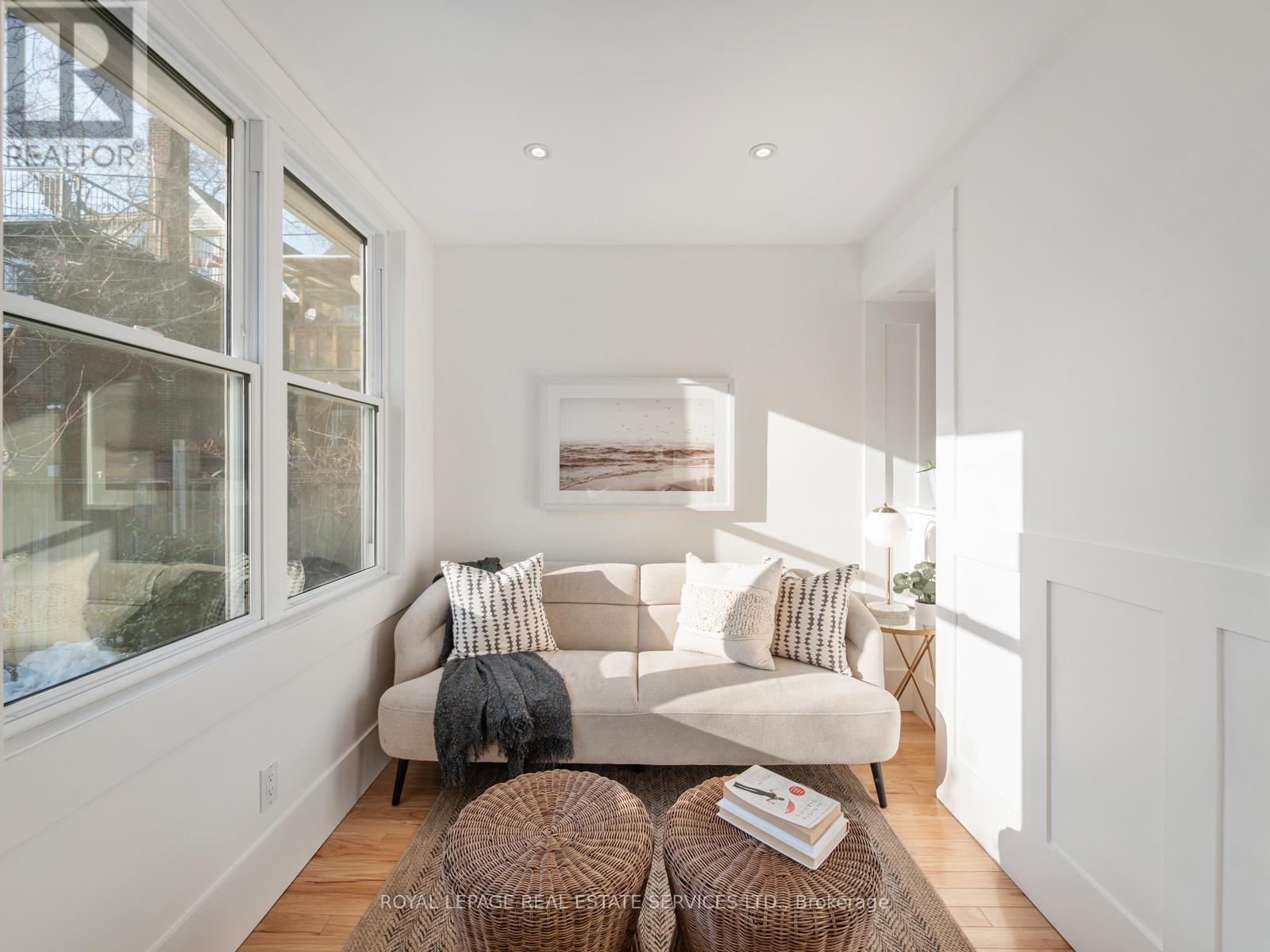 574 St Clarens Avenue, Toronto, Ontario  M6H 3W7 - Photo 17 - W12838844