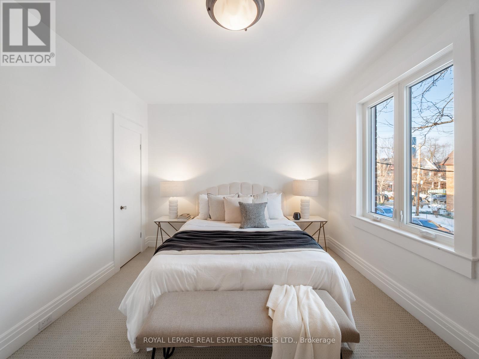 574 St Clarens Avenue, Toronto, Ontario  M6H 3W7 - Photo 24 - W12838844