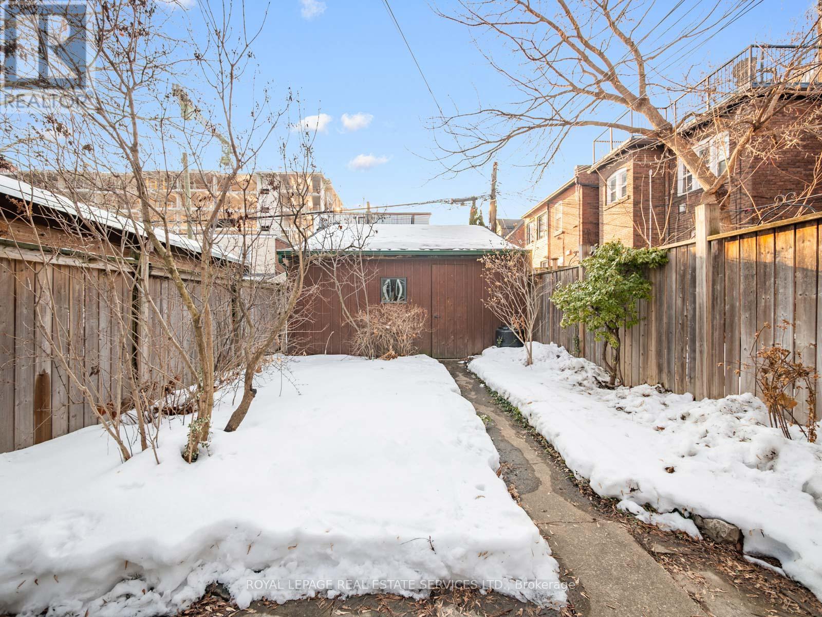 574 St Clarens Avenue, Toronto, Ontario  M6H 3W7 - Photo 38 - W12838844