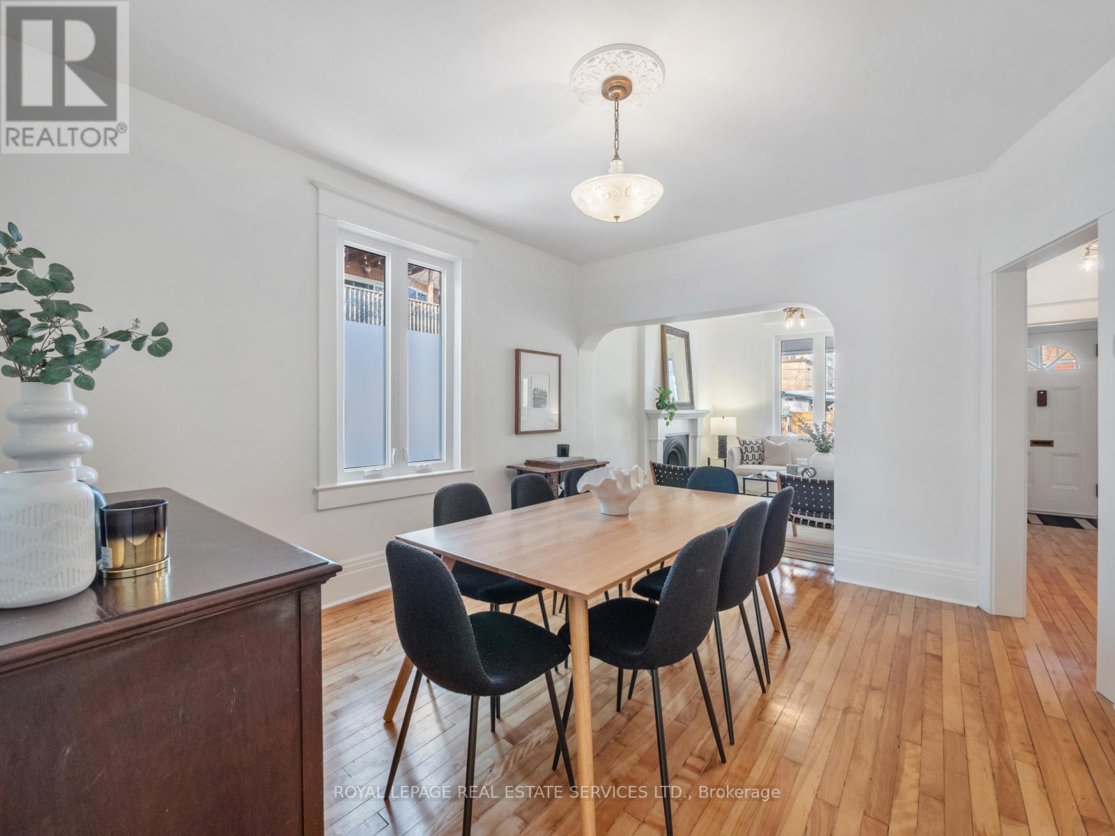 574 St Clarens Avenue, Toronto, Ontario  M6H 3W7 - Photo 8 - W12838844