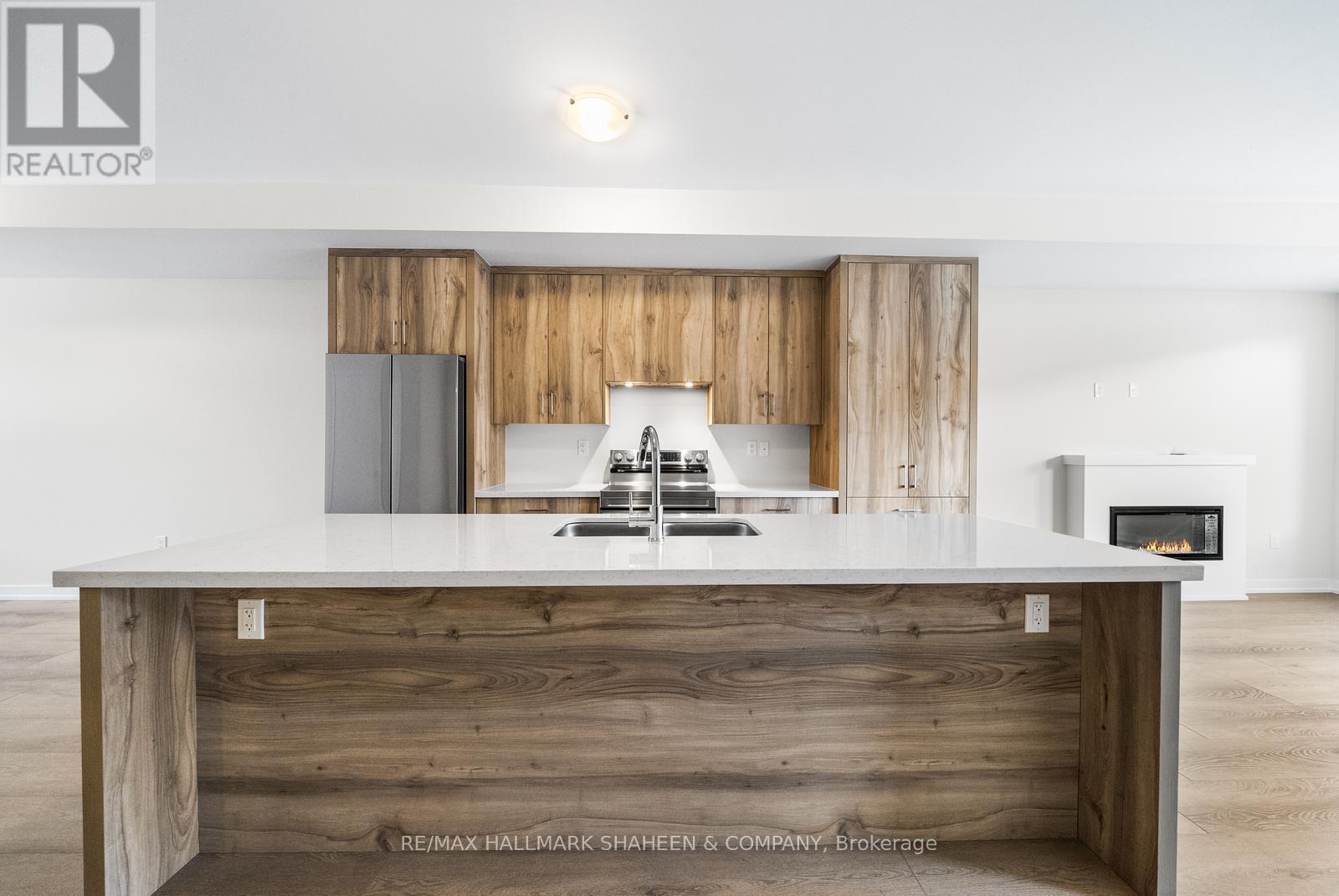 1354 Kaniv Street, Oakville, Ontario  L6M 5R3 - Photo 13 - W12838870