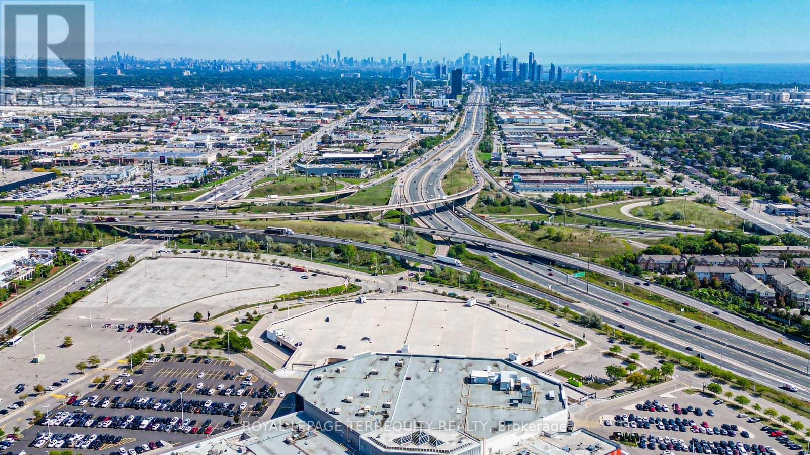 2209 - 235 Sherway Gardens Road, Toronto, Ontario  M9C 0A2 - Photo 4 - W12838888