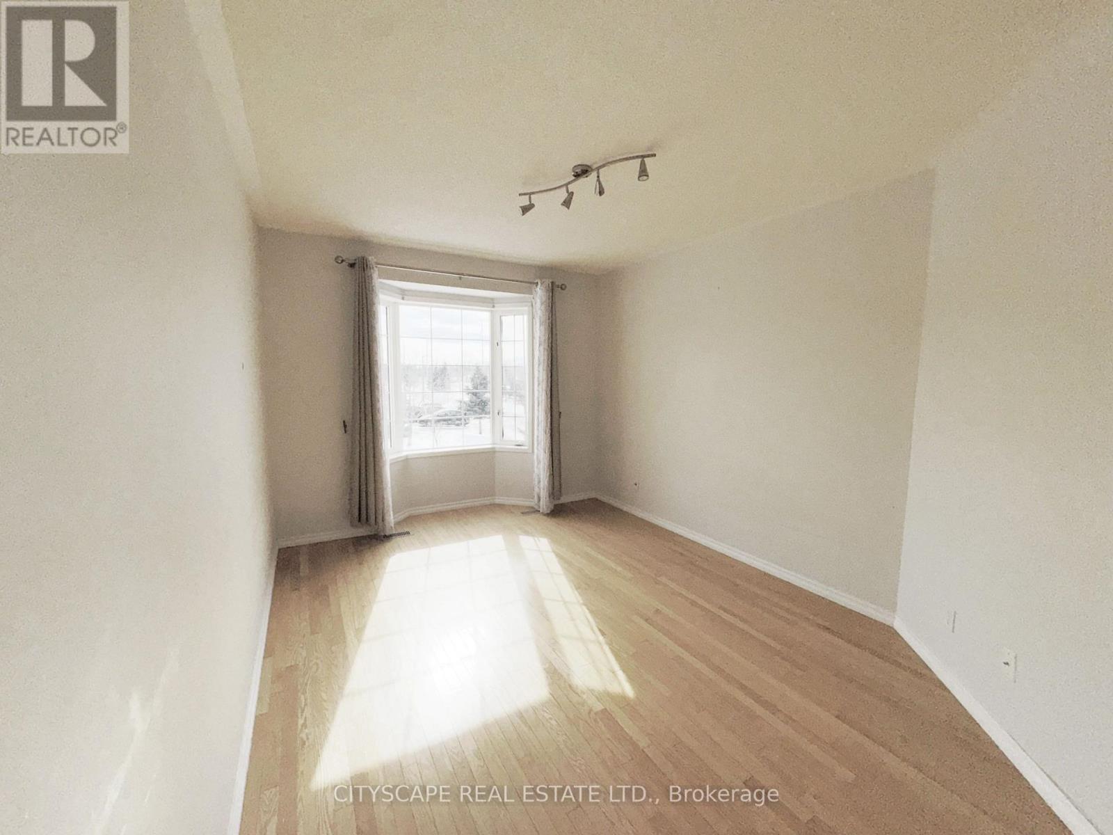 3970 Arbourview Terrace, Mississauga, Ontario  L5M 7B8 - Photo 13 - W12838902