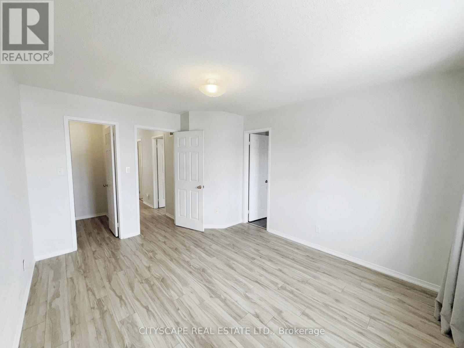 3970 Arbourview Terrace, Mississauga, Ontario  L5M 7B8 - Photo 16 - W12838902