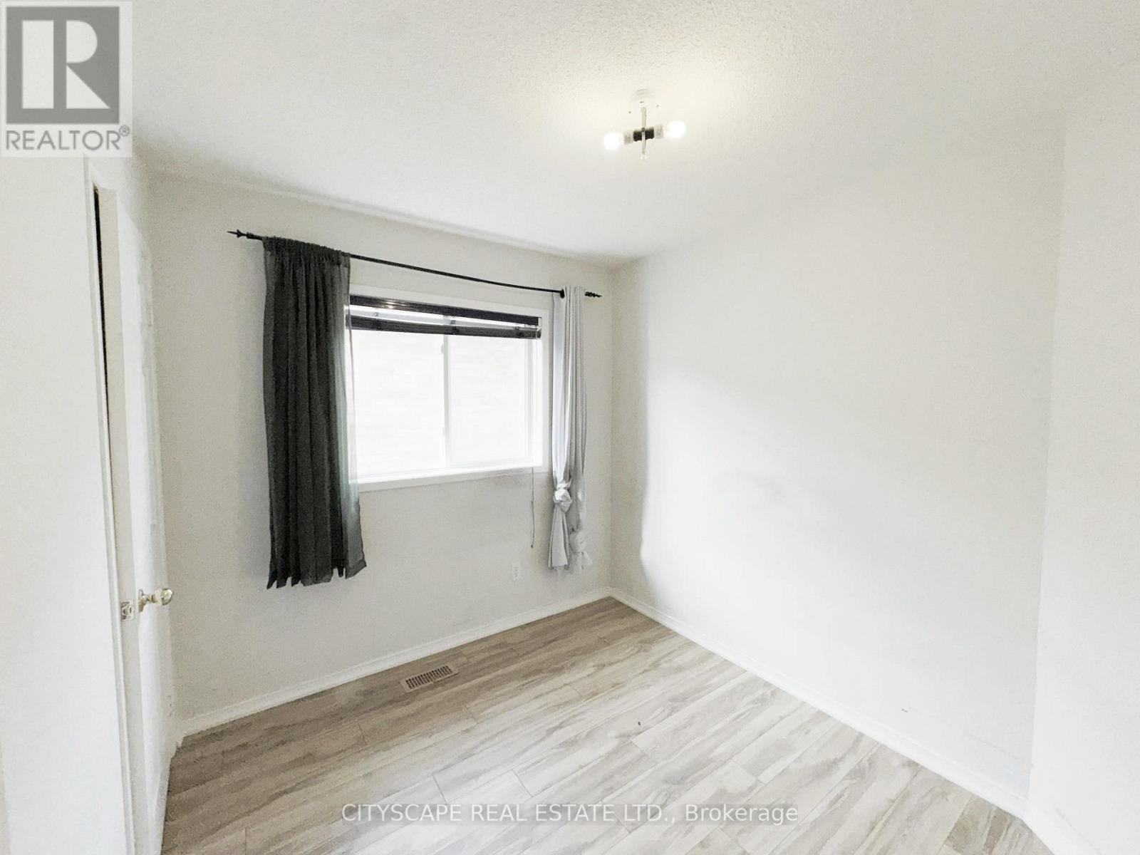 3970 Arbourview Terrace, Mississauga, Ontario  L5M 7B8 - Photo 24 - W12838902