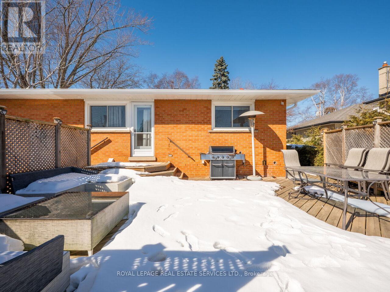 1602 Carletta Drive, Mississauga, Ontario  L4X 1E5 - Photo 39 - W12838956