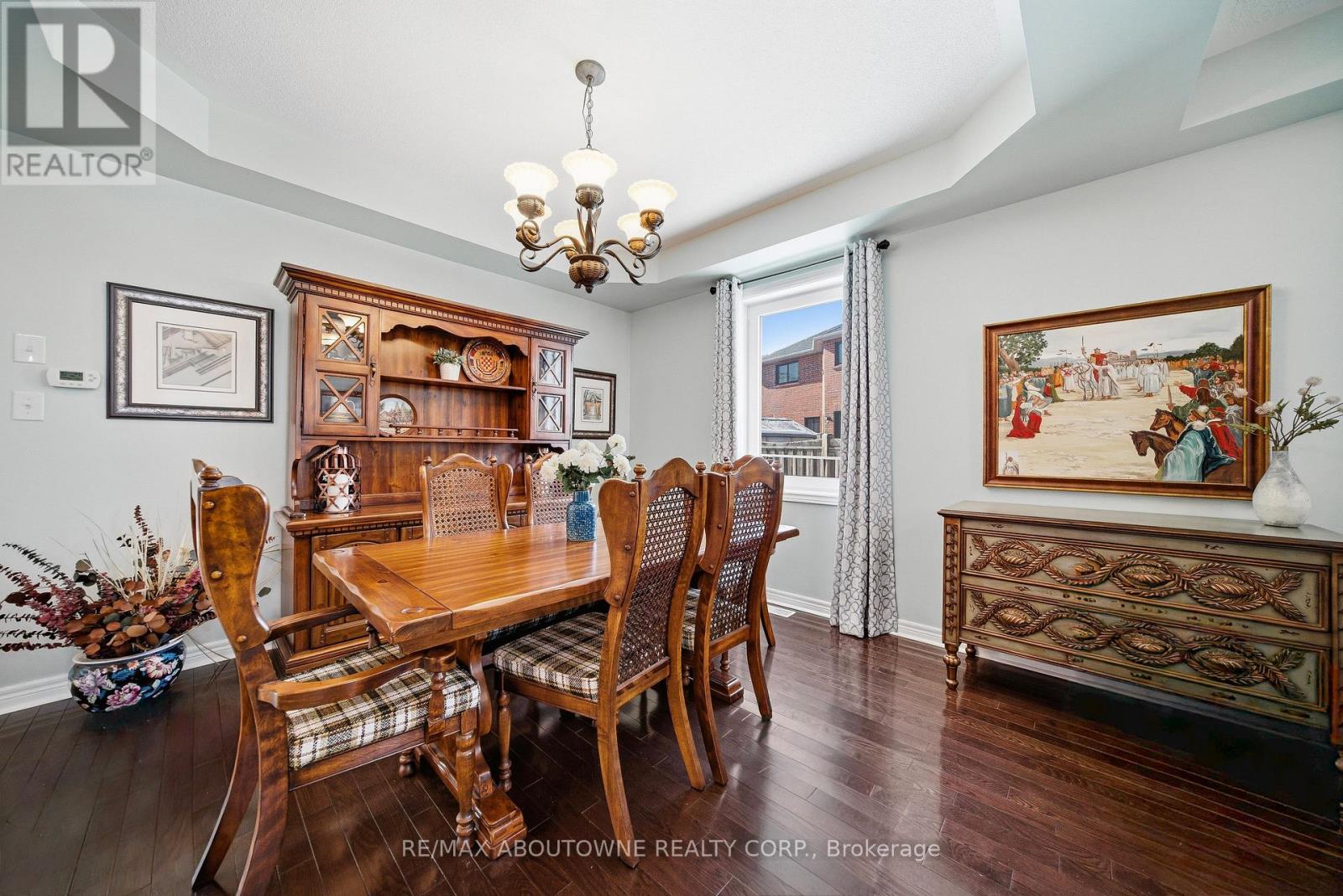 2070 Willhaven Trail, Oakville, Ontario  L6M 5G3 - Photo 6 - W12834724